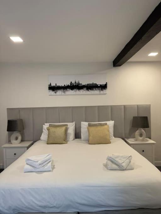 Apartamento Centre Former Coach House
